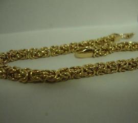 Браслет плетения лисий хвост собранный из желтого золота на заказ
